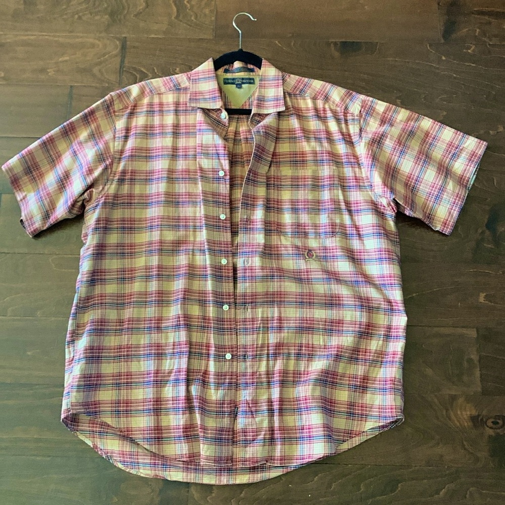 Tommy Hilfiger Rust/Tan/Black Plaid Short Sleeve Shirt - Large
